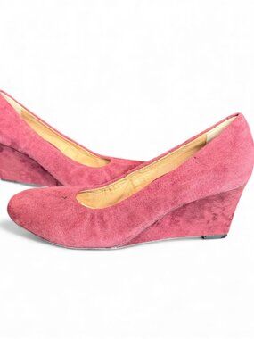 Vionic Maroon Red Wedge Heel Rounded Toe Suede Velvet 8.5